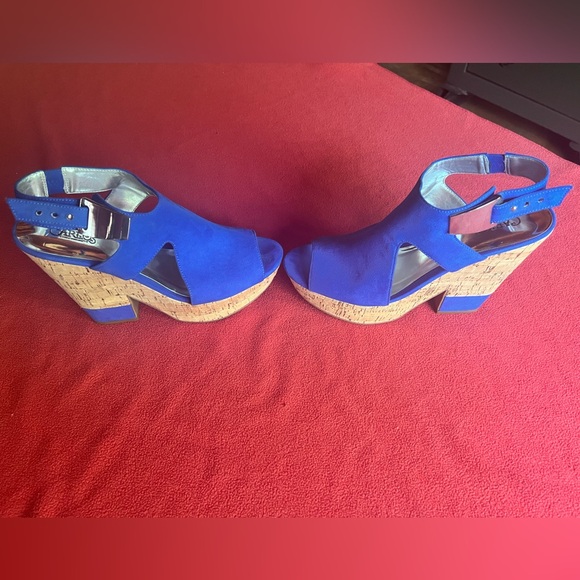 NWOB Carlos Santana wedges size 9 - Picture 4 of 6